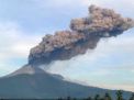 Gunung Lewotobi Laki-Laki Tiga Kali Meletus, Warga Delapan Desa Diminta Waspadai Banjir Lahar