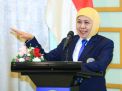 Khofifah Lantik IKA UNAIR Bali, Ajak Alumni Perkuat Ekonomi Daerah