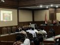 Terungkap di Pengadilan, Pejabat Bea Cukai Kembalikan Uang Rp1 Miliar dan Mazda ke KPK