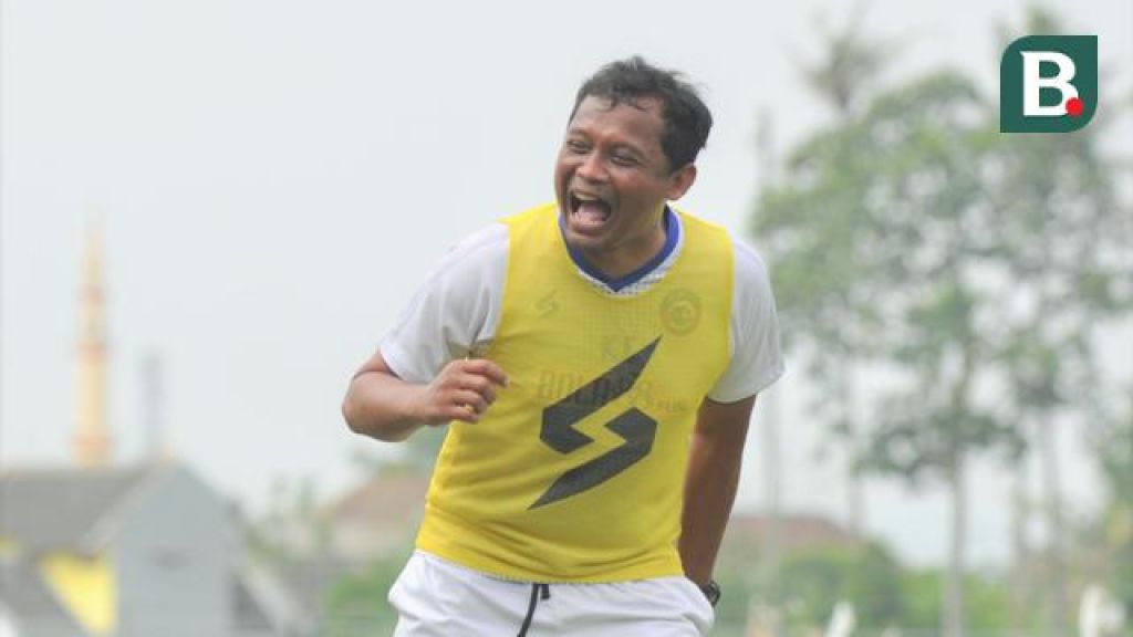 Legenda Arema Kuncoro Wafat di Pinggir Lapangan Saat Perayaan 100 Tahun Stadion Gajayana
