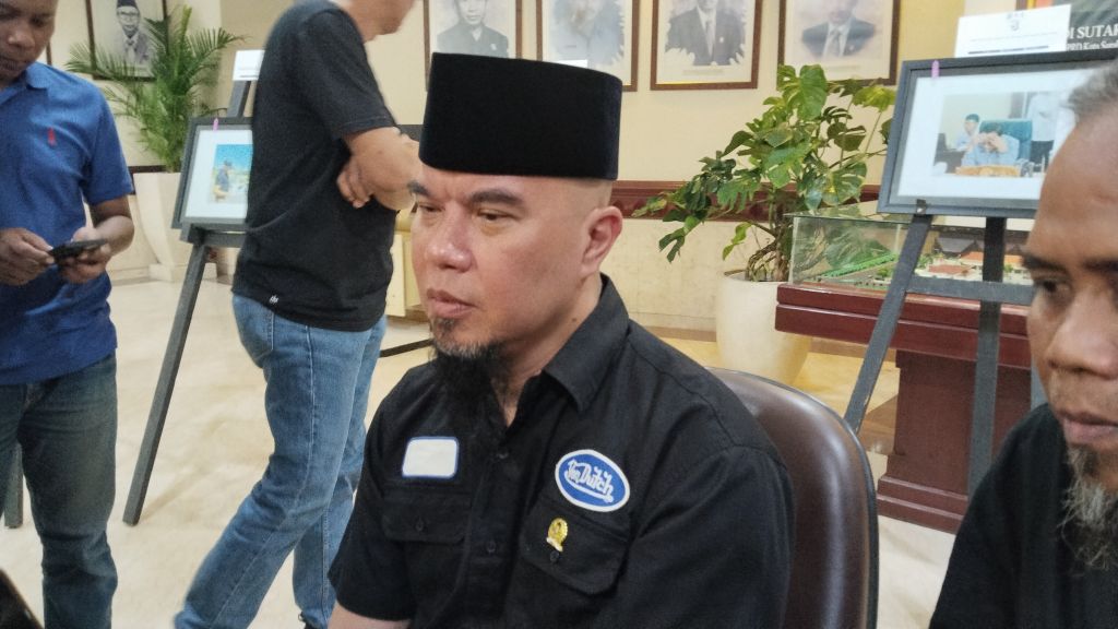 Ahmad Dhani Tegaskan Lagu Dewa 19 Boleh Dibawakan dengan Gratis, Asalkan..