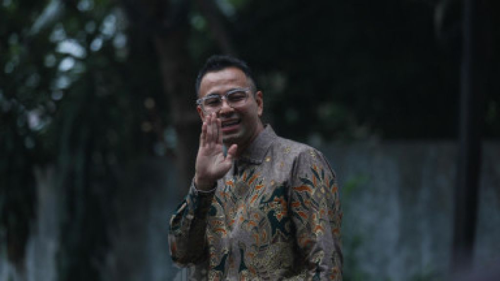 Raffi Ahmad dan Nagita Slavina Resmi Akuisisi Mayoritas Saham VISI Rp 178 Miliar