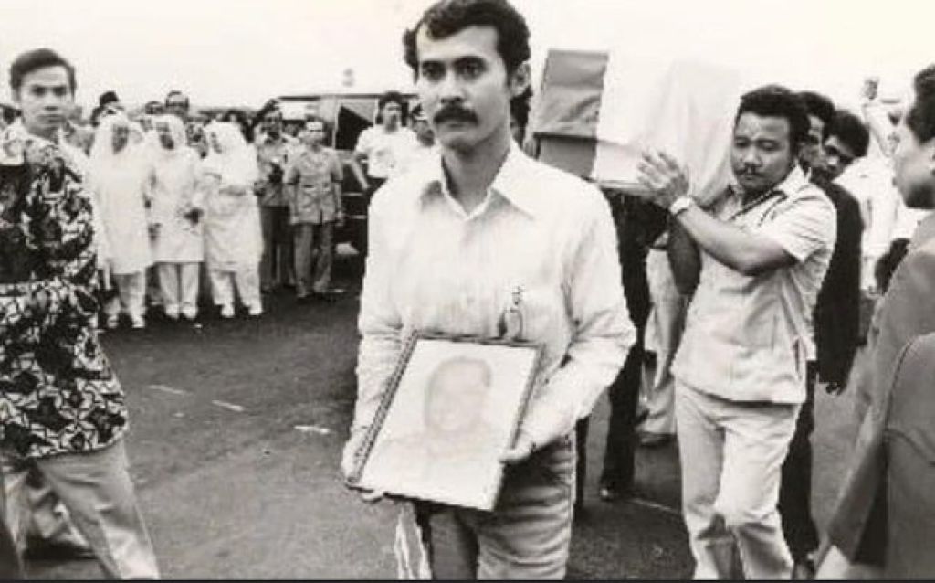 7 Oktober 43 Tahun Lalu, Bung Tomo Meninggal Dunia