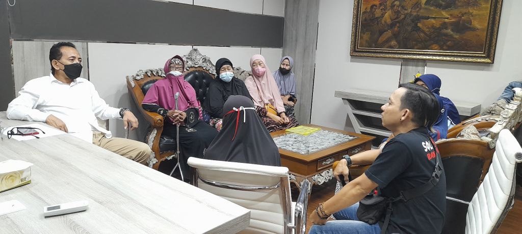 Pendamping Emak-emak, Cerita Penerima Manfaat PKH. Ada Berlantai Tanah dan Stres
