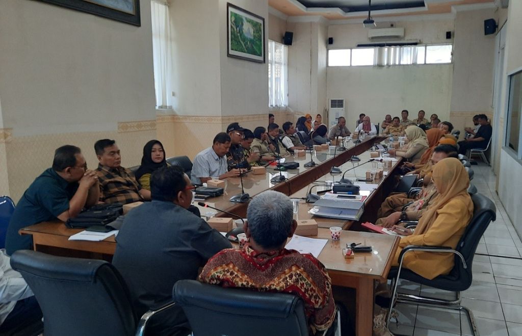 Ditetapkan Darurat PMK, Seluruh Pasar Hewan di Situbondo Ditutup Sementara