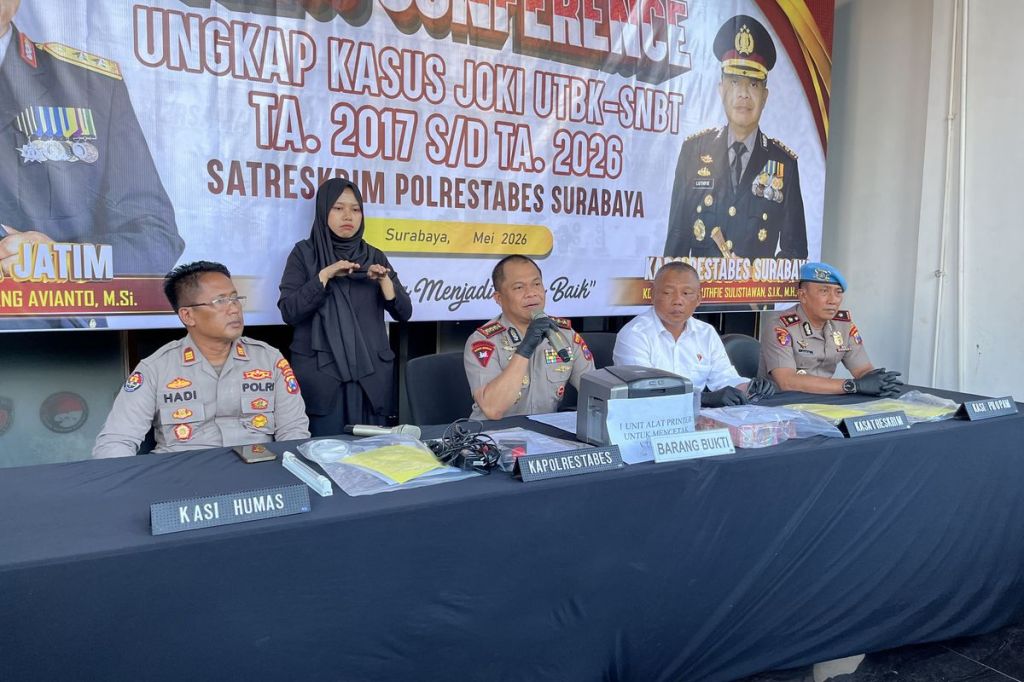 Polrestabes Surabaya Ungkap Sindikat Joki UTBK, Skor Pelaku Tembus 700