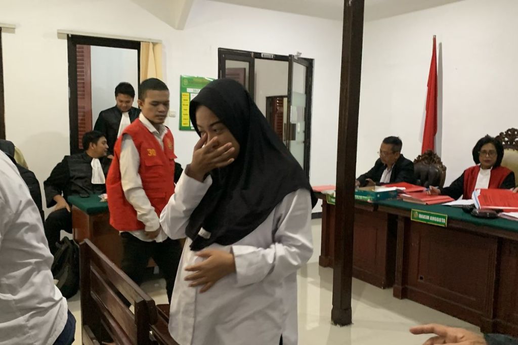 Ibu Hamil 7 Bulan di Surabaya Diadili dalam Kasus Peredaran 18,4 Gram Sabu