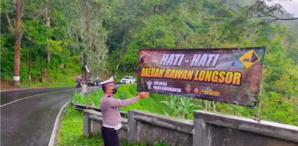 Warga Karanganyar Diimbau Waspada Tanah Longsor