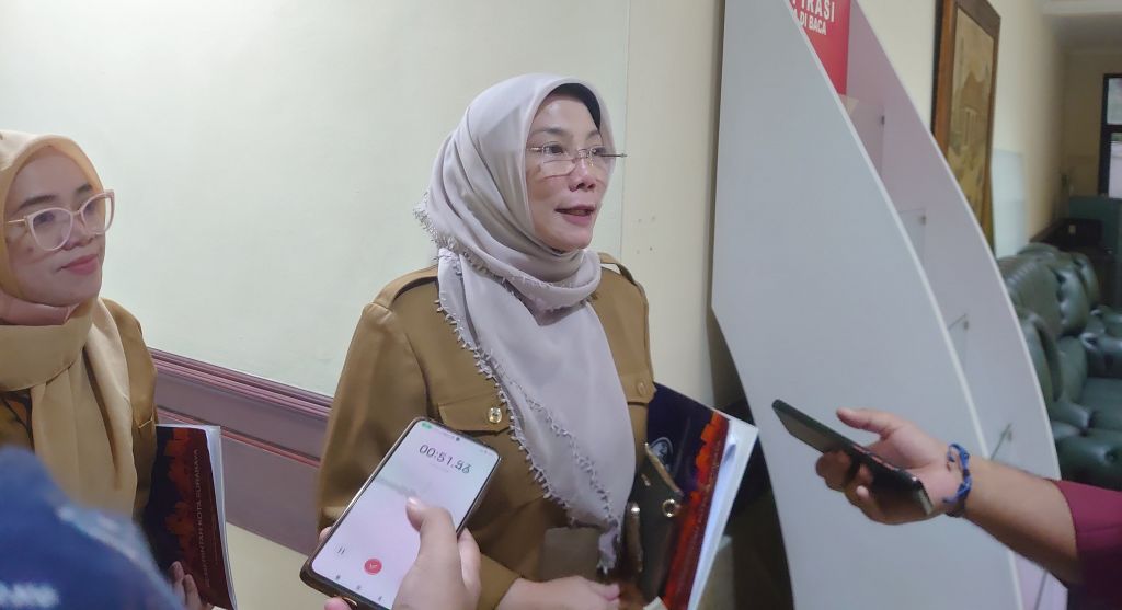 Kekurangan Pegawai, Pemkot Surabaya Gunakan Aplikasi