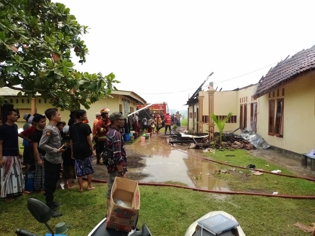 Bangunan di Ponpes Ihya'us Sunnah Pasuruan Terbakar