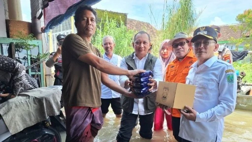 BPBD Jatim Bantu Logistik Korban Banjir Pasuruan