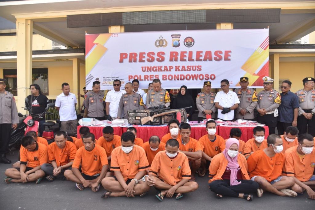 Polres Bondowoso Tangkap 11 Budak Narkoba, Salah Satunya Perempuan