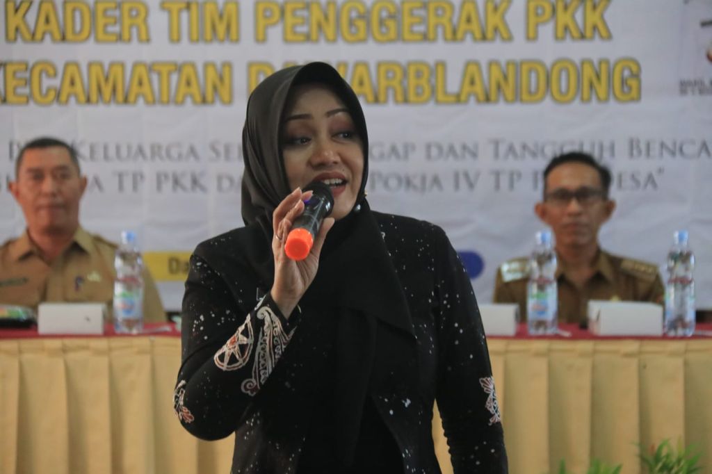 4 Bidang Atas Kinerja Bupati Ikfina Diapresiasi Positif Masyarakat Mojokerto