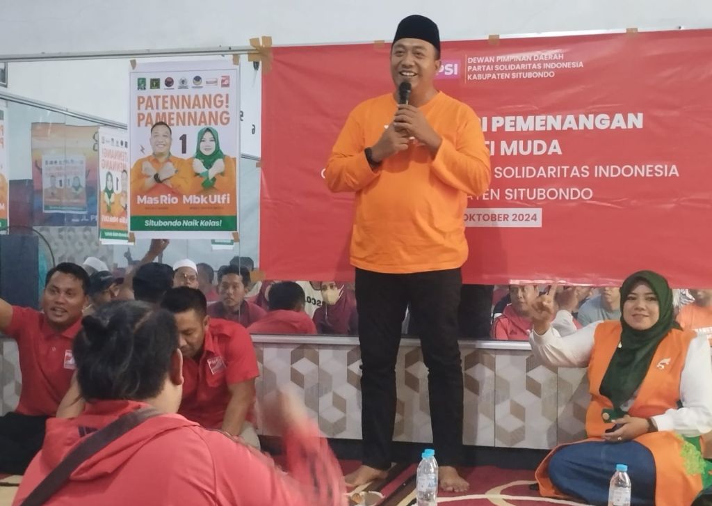 Rio Bawa Kisahnya Berjualan Nasi Gerobak di Debat Perdana Pilkada Situbondo 2024