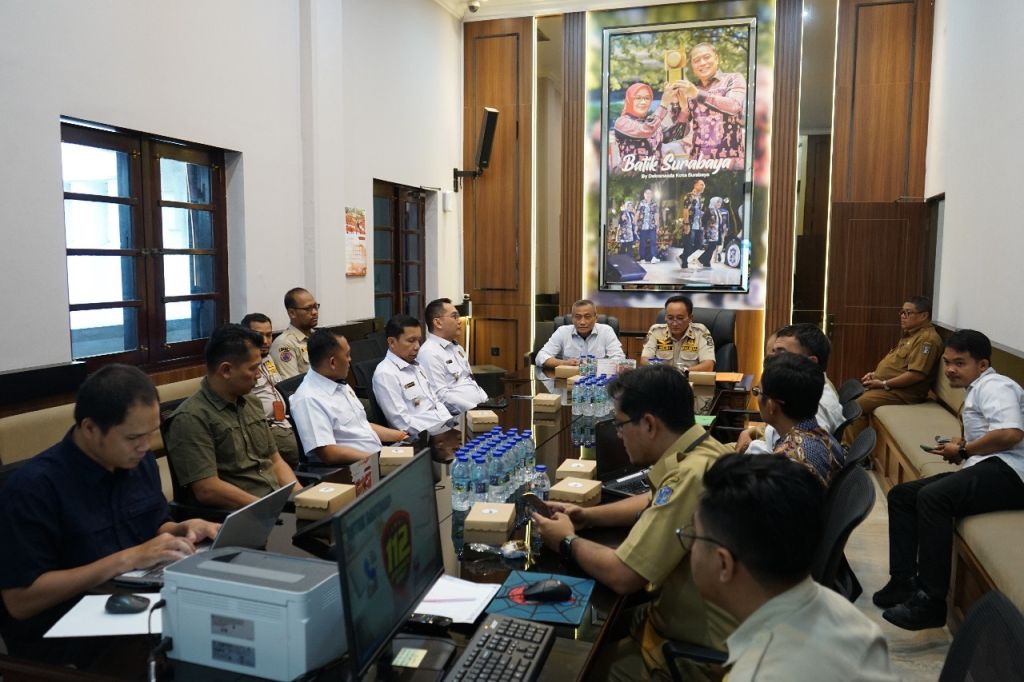 Call Center 112 Pemkot Surabaya jadi Percontohan untuk Diterapkan di IKN