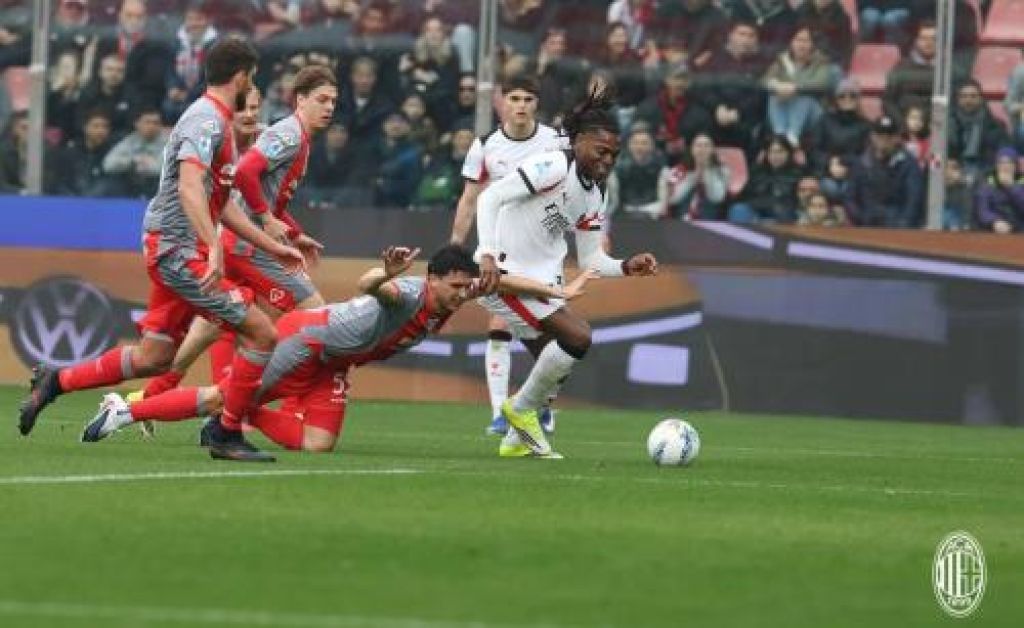 Milan Tundukan Cremonese, Kiper Timnas Audero Tampil Gemilang