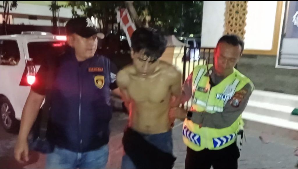 Gagal Beraksi, Dua Pelaku Curanmor Surabaya Dimassa