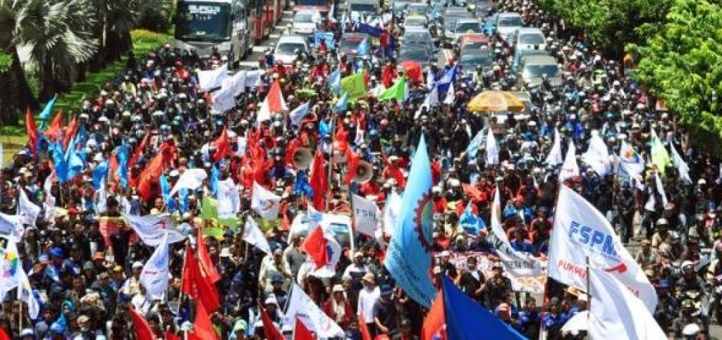 Jakarta Siaga, Puluhan Ribu Buruh Hari ini Siap Turun ke Jalan