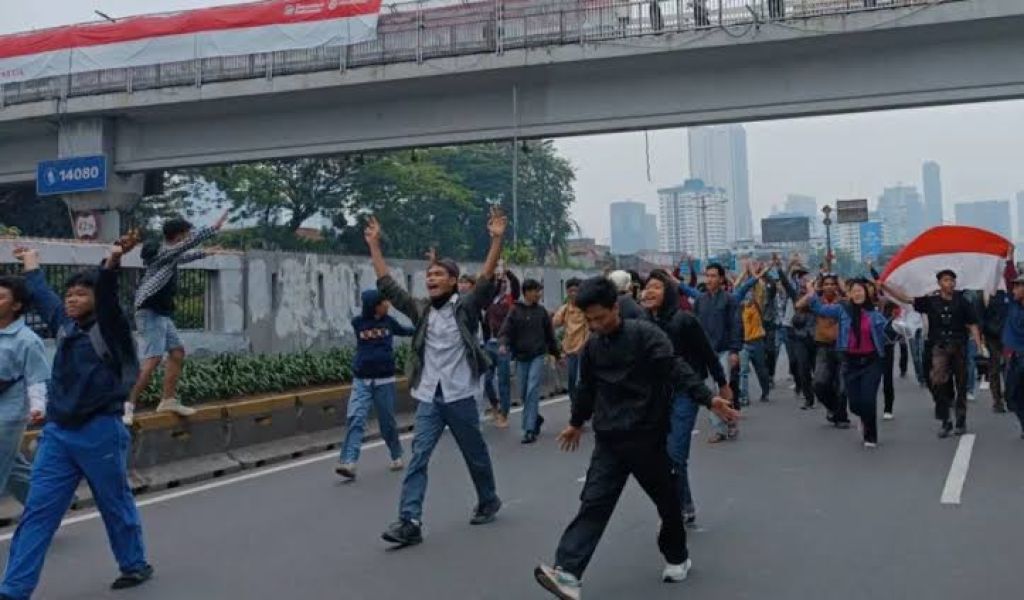 Demo Indonesia Cemas, Pemerintah Ajak Masyarakat Sampaikan Aspirasi dengan Damai