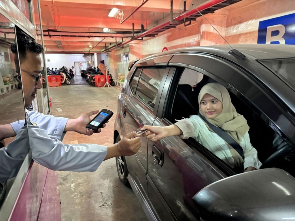 Pemkot Surabaya Beri Diskon Tarif Parkir Inap 50 persen Selama Lebaran