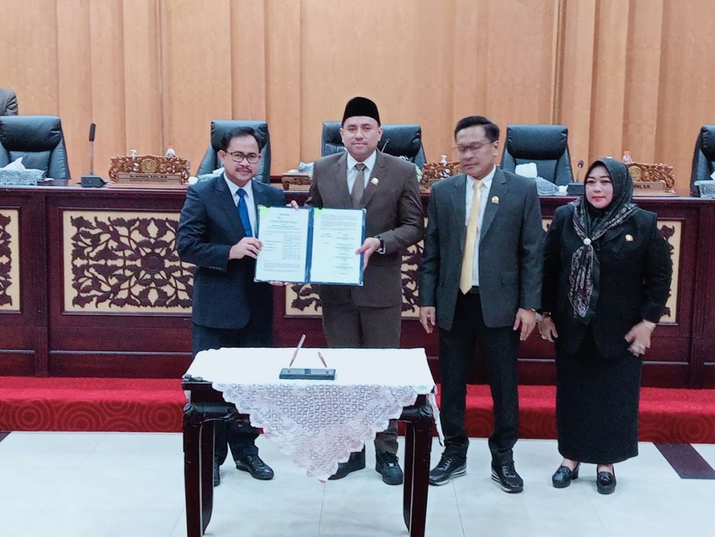 DPRD Kota Surabaya Setujui Raperda RTRW 2025-2045