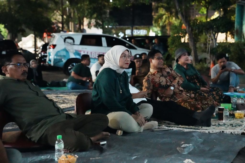 Dua Menteri Jokowi Nobar Debat Cawapres di Kantor PKB Jatim