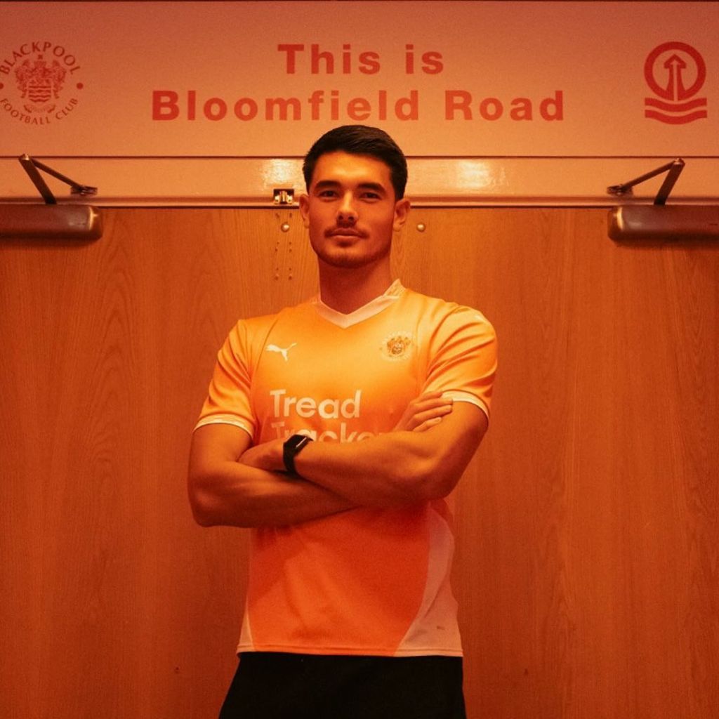 Ipswich Town Pinjamkan Elkan Baggot ke Blackpool FC