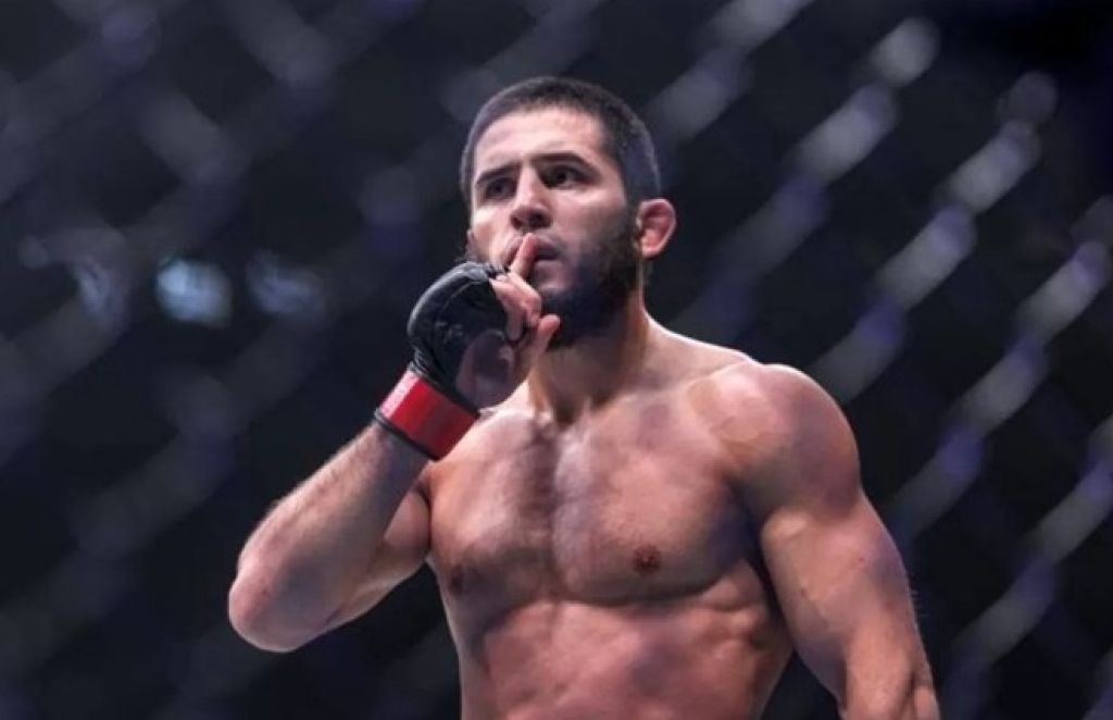 Debut Kelas Welter, Islam Makhachev Dapat Dukungan Rekan Latihan Jelang UFC 322
