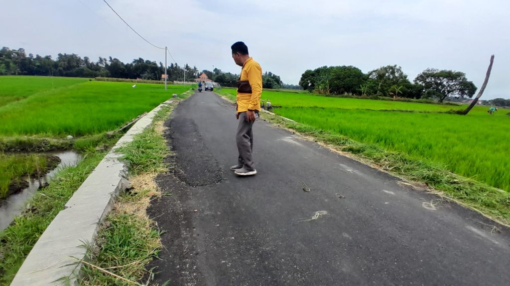 Proyek Hotmix dan TPT di Situbondo Disebut Asal-Asalan, Polres Harus Turun Tangan