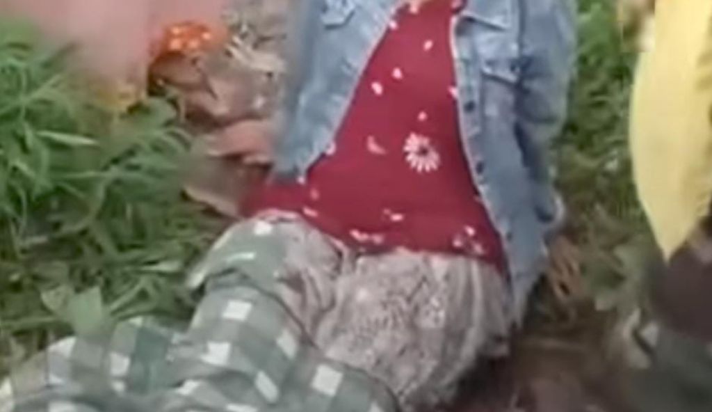 Ibu Muda Lahiran di Jalan Perkebunan Jember, Begini Kondisinya