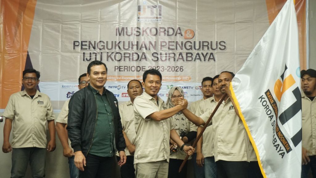 61 Jurnalis TV Ikuti Seminar Peran Penting Jurnalis saat Pemilu di Surabaya