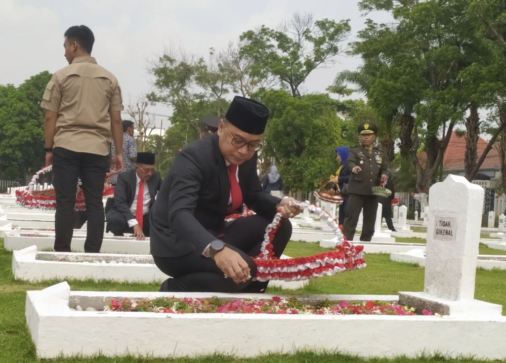 Upacara Ziarah Nasional Pemkot Surabaya Peringati Hari Pahlawan