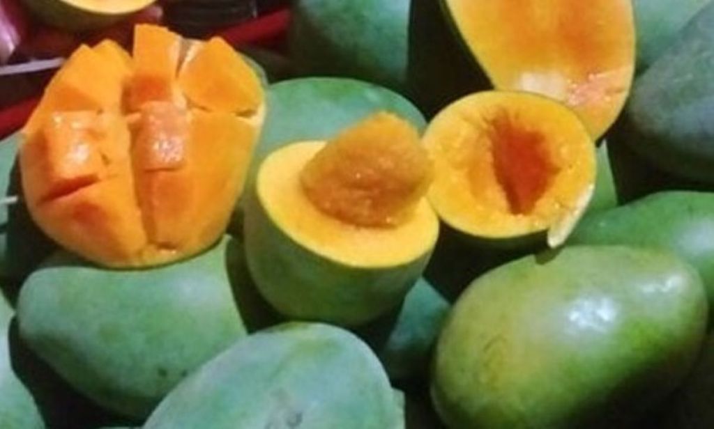 7 Buah dapat Menambah Berat Badan Secara Alami dan Sehat