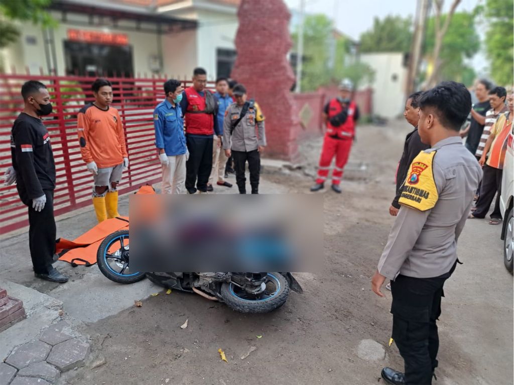 Mendadak Jatuh dari Motor, Petugas Kebersihan DLH Kota Mojokerto Meninggal