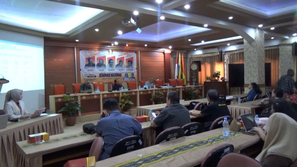 Airlangga Pribadi: Saat Ini Telah Terjadi Proses Pelemahan Demokrasi