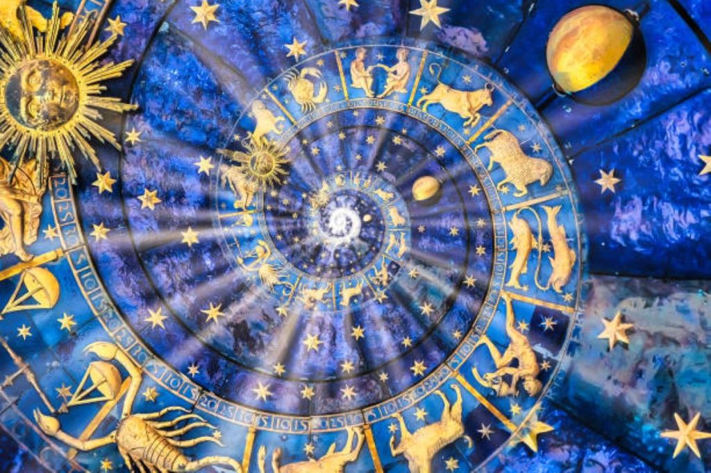 Ramalan Zodiak 22 Agustus 2025, Seputar Asmara dan Karier