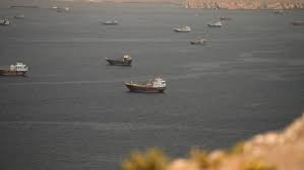 Iran Pertahankan Penutupan Selat Hormuz, Kaitkan dengan Situasi Lebanon dan Ekspor Minyak