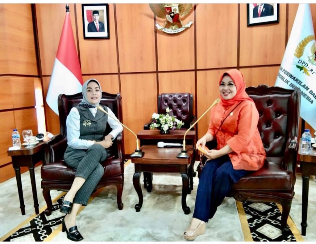 Raslina Rasidin Dukung Gugatan Presidential Threshold 0 Persen