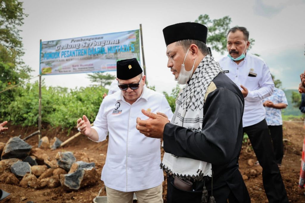 LaNyalla Lakukan Peletakan Batu Pertama Gedung Serbaguna Ponpes Daarul Huffazh