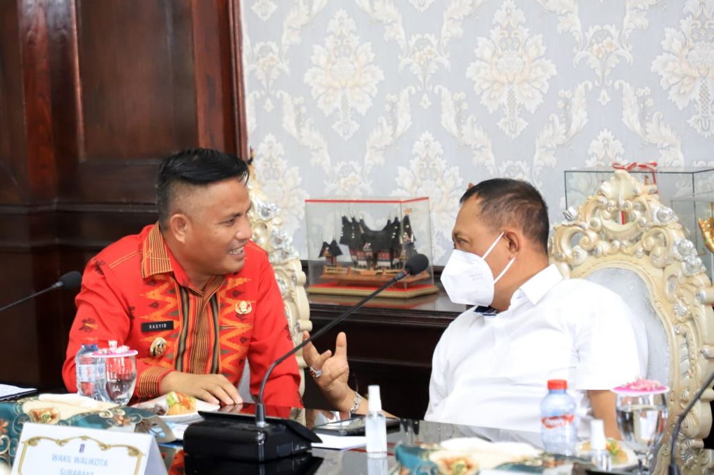 Armuji Terima Kunjungan Pemkab Konawe Selatan