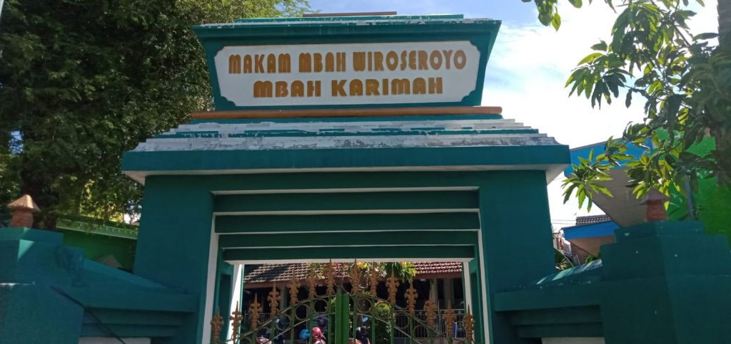 Dewan Kota Dukung Pemugaran Makam Mbah Karimah