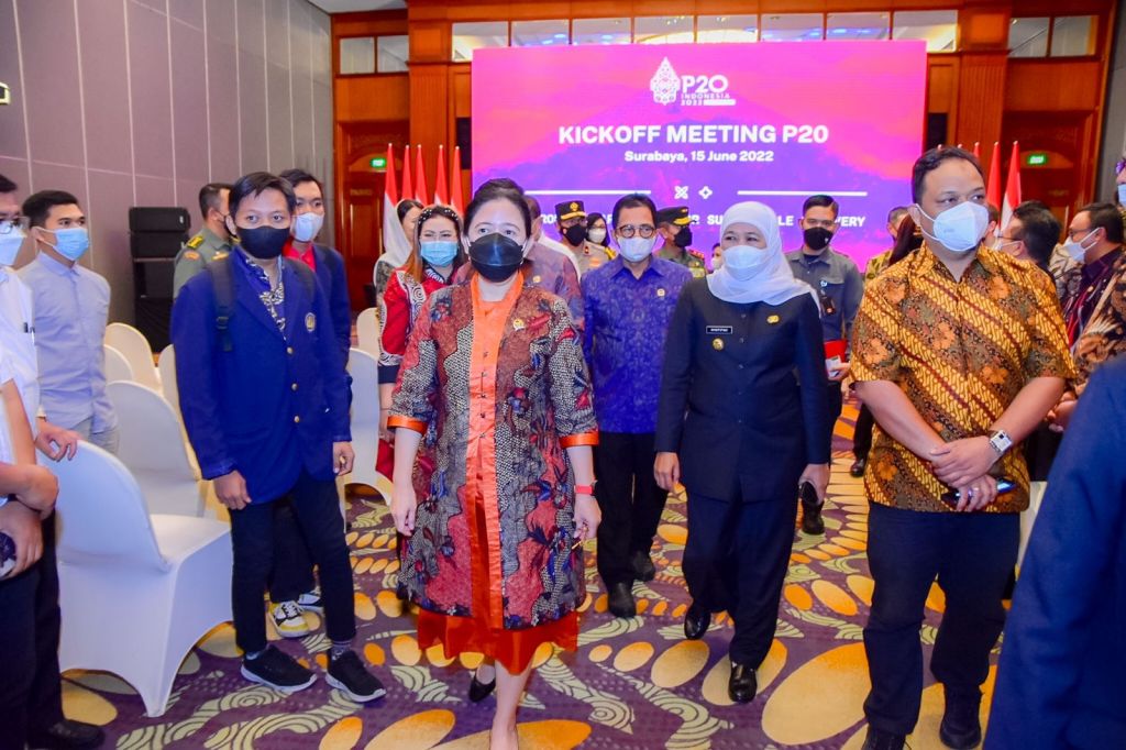 Kickoff Meeting P20, Khofifah Serukan Jatim Bangkit