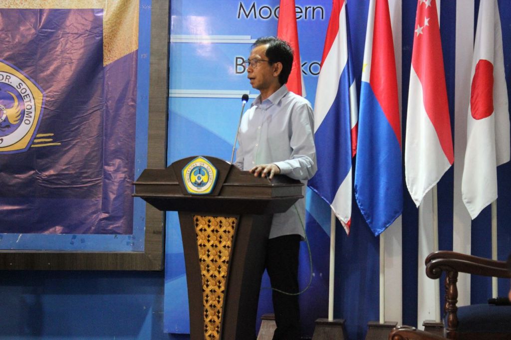 Hadirkan Ketua DPRD dan Kaporlestabes Surabaya, PMM Unitomo Gelar Seminar Inspirasi Para Tokoh