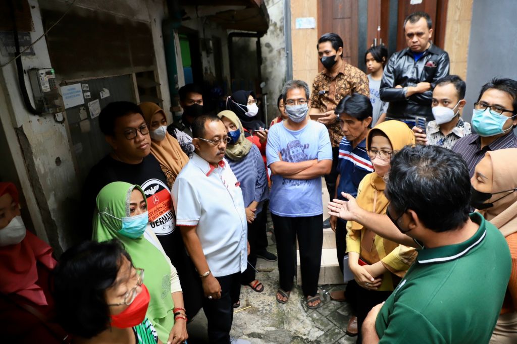 Bedah Rumah, Pemkot Siapkan Rp117 M. Cak Ji Mita Rumah Lansia Diprioritaskan
