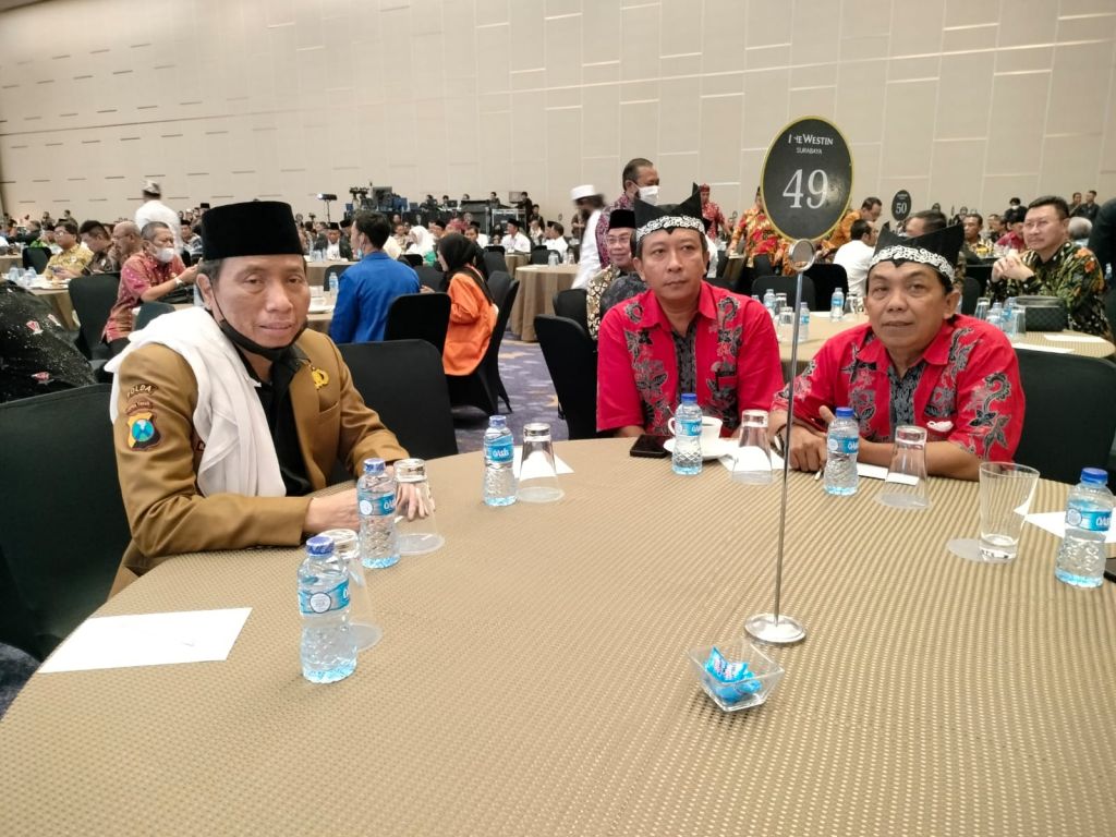 Hadir di Cangkrukan Bersama Menkopolhukam, Ketua Dai Kamtibmas Polda Jatim Dukung Pemerintah Jaga Ketertiban