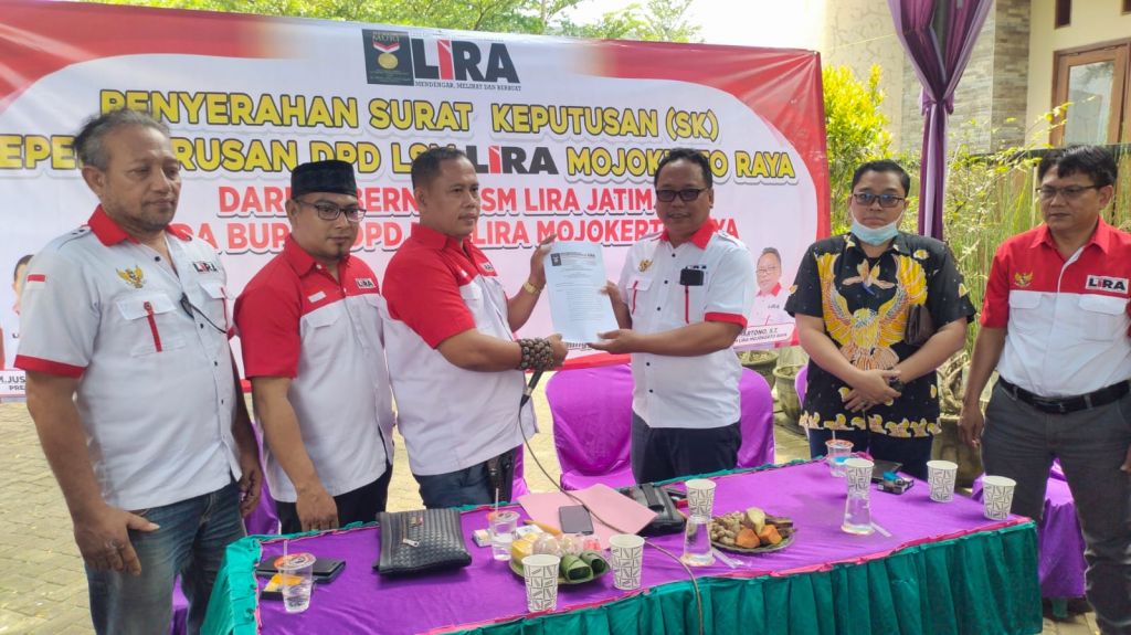 LSM LIRA Mojokerto Raya Daftar ke Bakesbangpol Usai Dapat SK