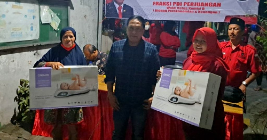 Duh.... Masih Banyak Posyandu di Surabaya Gunakan Timbangan Gantung