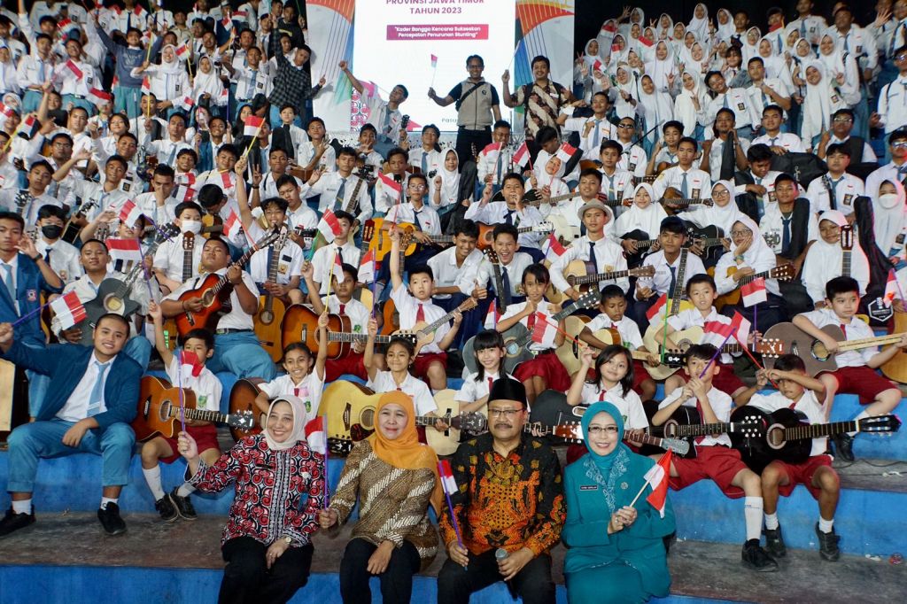 Bicara Stunting, Khofifah Minta Ada Titik Kompromi Antara e-PPGBM dan SSGI