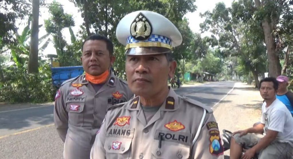 Identitas 6 Korban Tewas dalam Kecelakaan Kereta Api Tabrak Mobil Luxio di Jombang