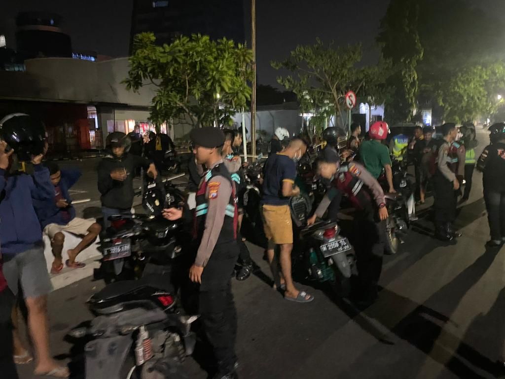 110 Motor dan 50 Joki Cilik Balap Liar di Surabaya Diciduk Polisi
